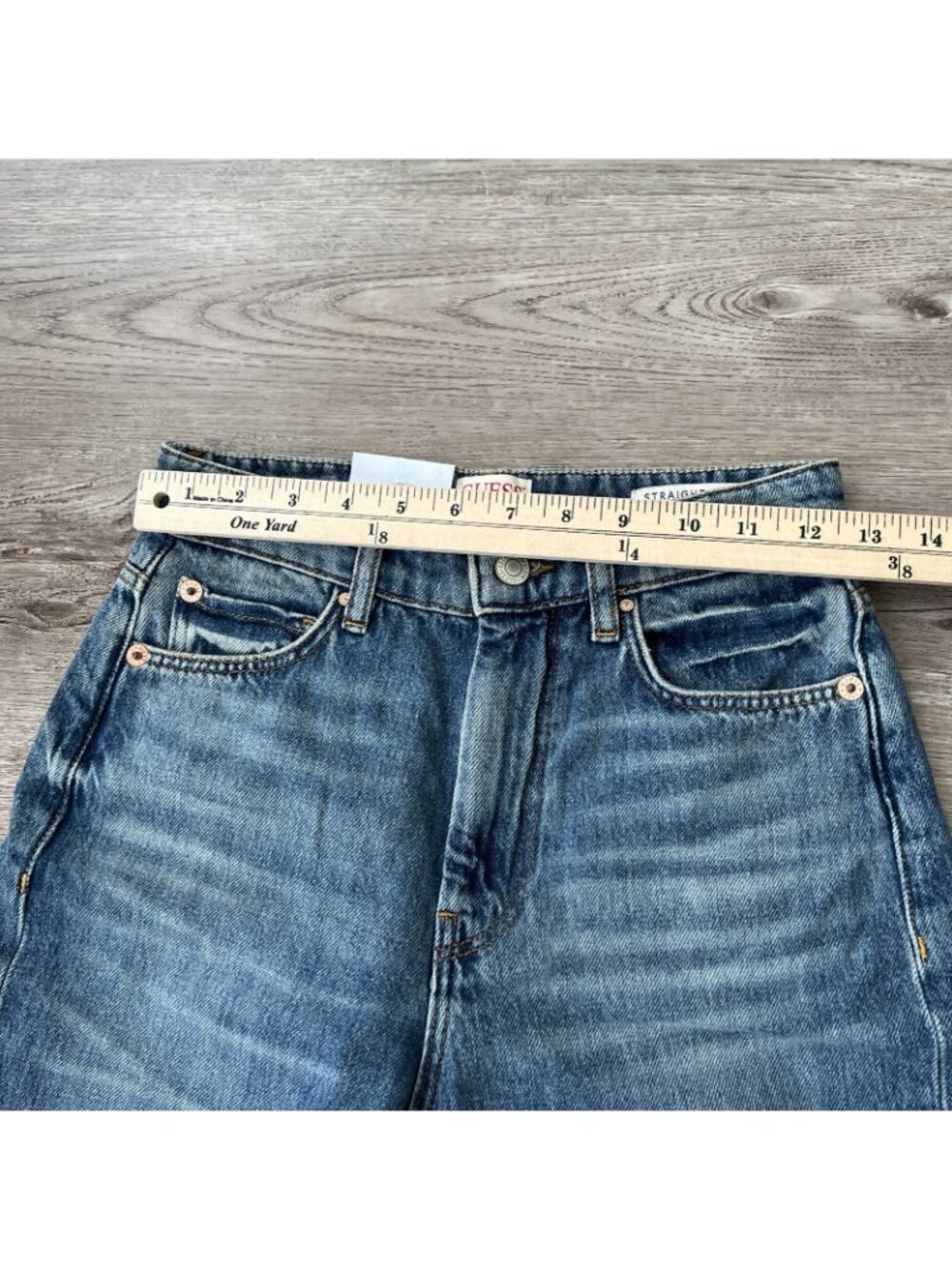 NWT Guess Straight High 80s Straight Jeans Womens 25 Medium Wash High Rise - Picture 9 of 16